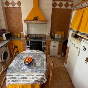 VENTA CHALET CON TERRENO EN CARRETERA OLIVENZA