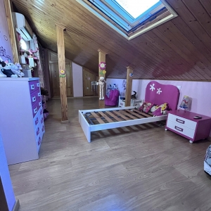 VENTA DUPLEX EN BARRIADA DE LLERA