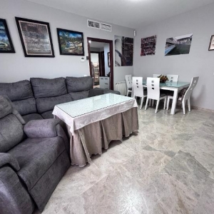 VENTA PISO EN RONDA NORTE