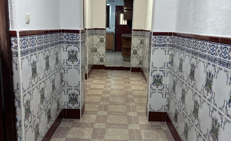 VENTA CASA CON AZOTEA EN CERRO DE REYES
