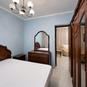 VENTA PISO EN CARRETERA SEVILLA-SAN ROQUE