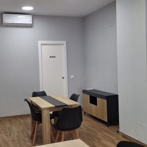 ALQUIILER LOCAL COMERCIAL ALTOZANO 