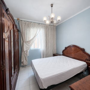 VENTA PISO EN CARRETERA SEVILLA-SAN ROQUE
