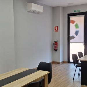 ALQUIILER LOCAL COMERCIAL ALTOZANO 