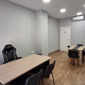 ALQUIILER LOCAL COMERCIAL ALTOZANO 