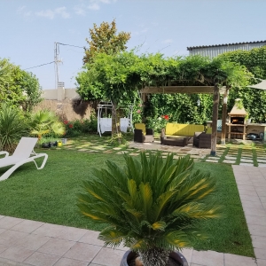 VENTA CHALET EN LOS MONTITOS