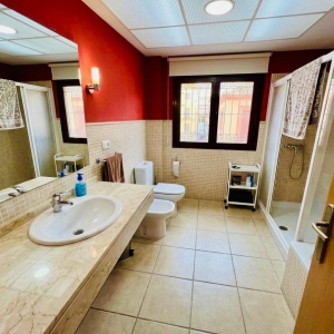 VENTA CHALET EN LOS MONTITOS